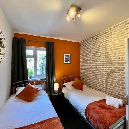 Clarence House 3 Bedrooms 8Min To Station E17 North East London Exterior foto